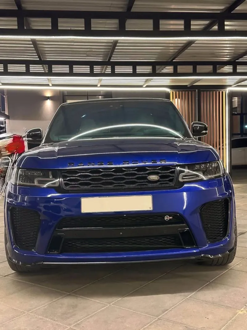 2020 Land Rover Range Rover Sport in Dubai