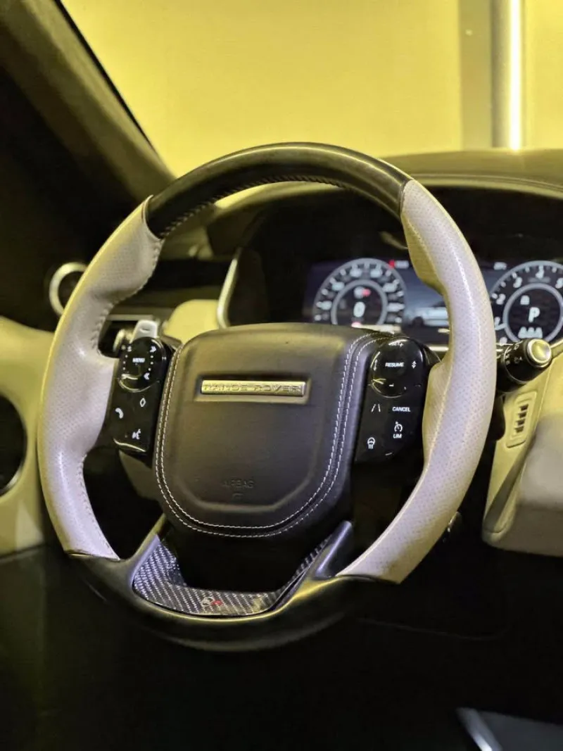2020 Land Rover Range Rover Sport in Dubai