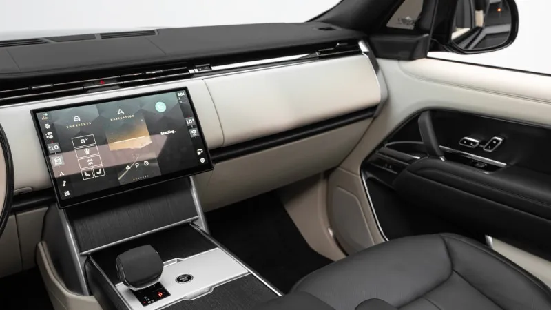 2024 Land Rover Range Rover in Dubai