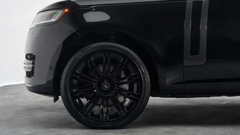 2024 Land Rover Range Rover in Dubai