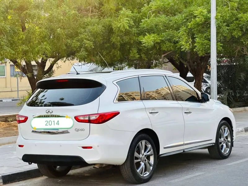 2014 Infiniti QX60 in Dubai
