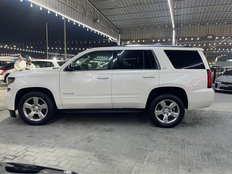 2015 Chevrolet Tahoe in Dubai