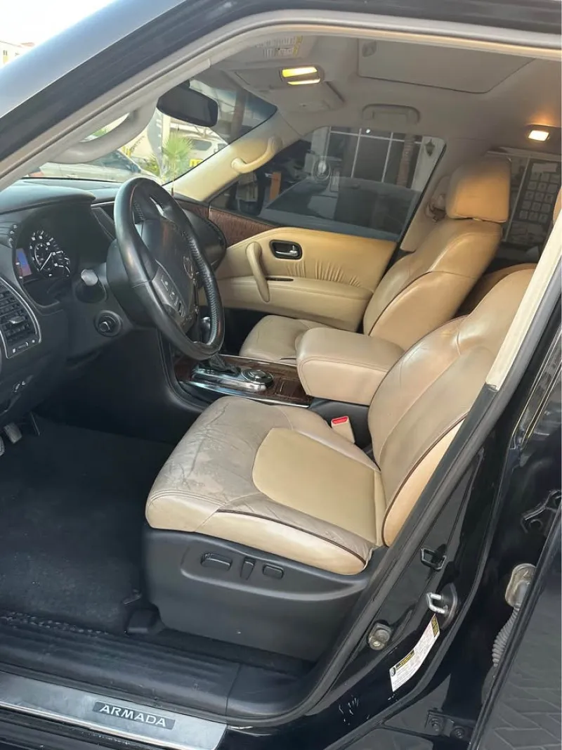 2017 Nissan Armada in Dubai