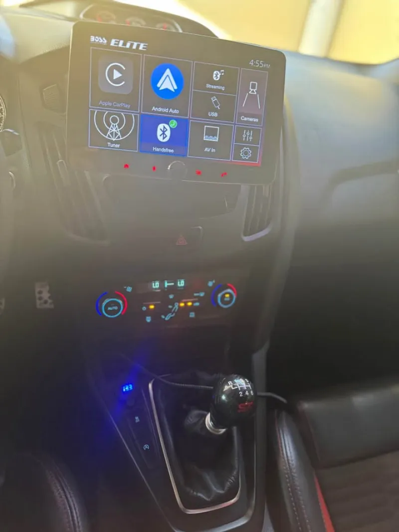 2015 Ford Focus in Dubai
