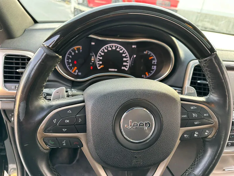 2014 Jeep Grand Cherokee in Dubai