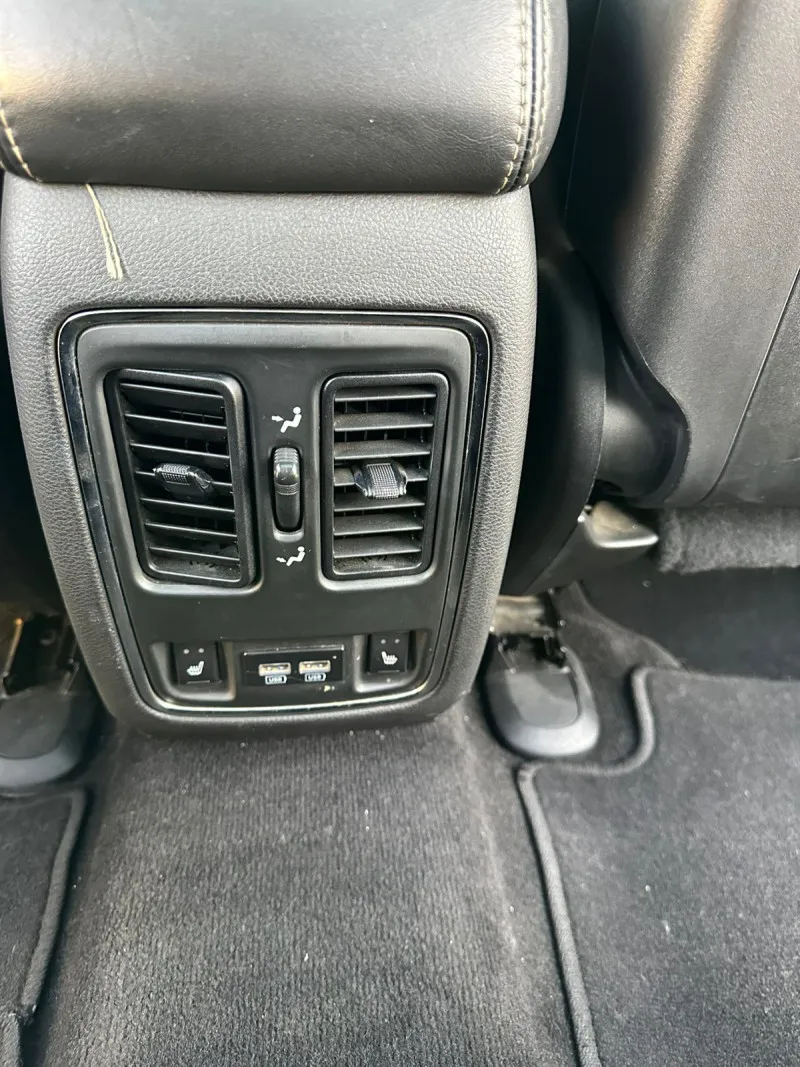 2014 Jeep Grand Cherokee in Dubai