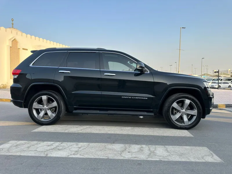 2014 Jeep Grand Cherokee in Dubai