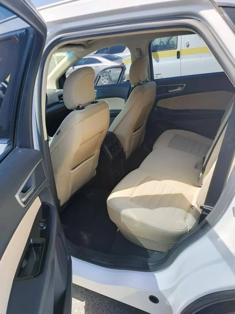 2019 Ford Edge in Dubai