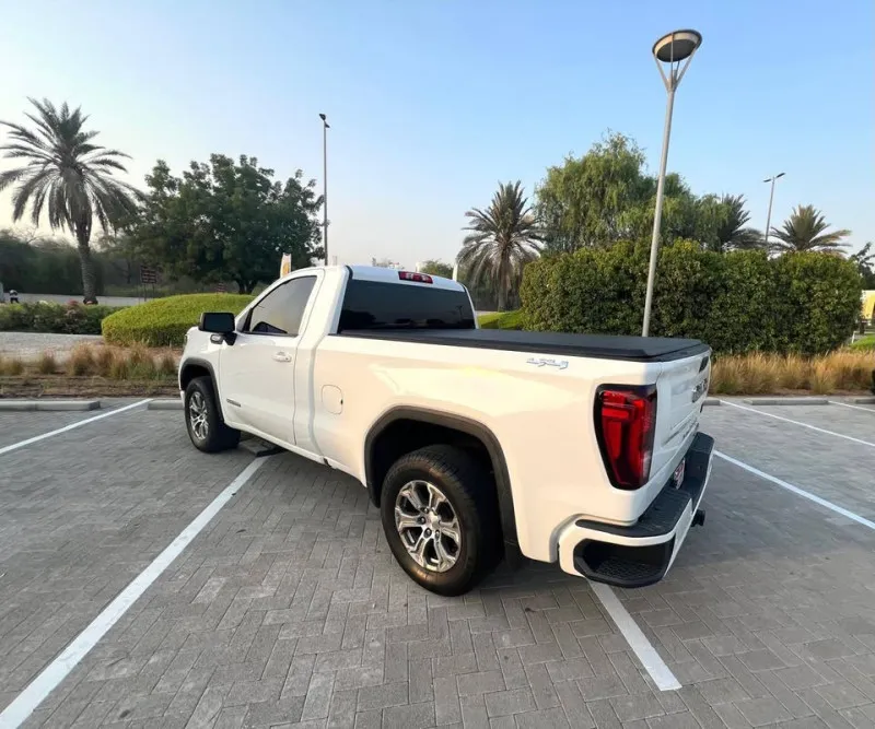 2021 جي أم سي سييرا in Dubai