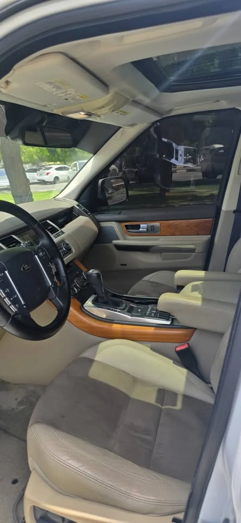 2013 Land Rover Range Rover Sport in Dubai