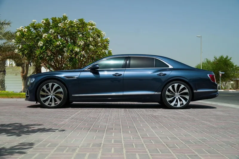 2023 Bentley Continental Flying Spur in Dubai