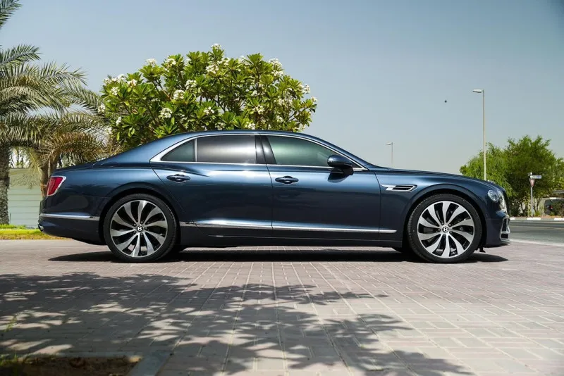 2023 Bentley Continental Flying Spur in Dubai