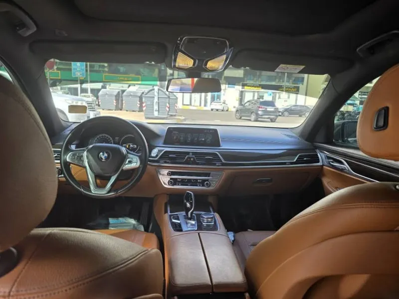 2017 BMW 7-Series in Dubai