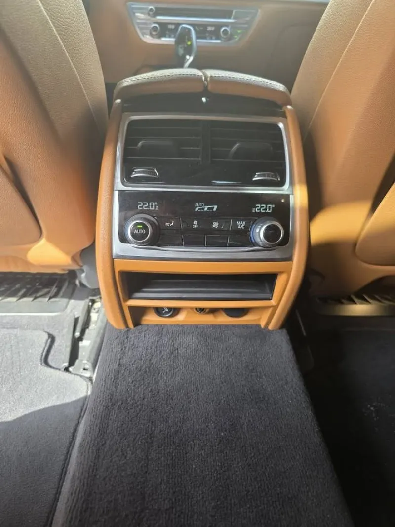 2017 BMW 7-Series in Dubai