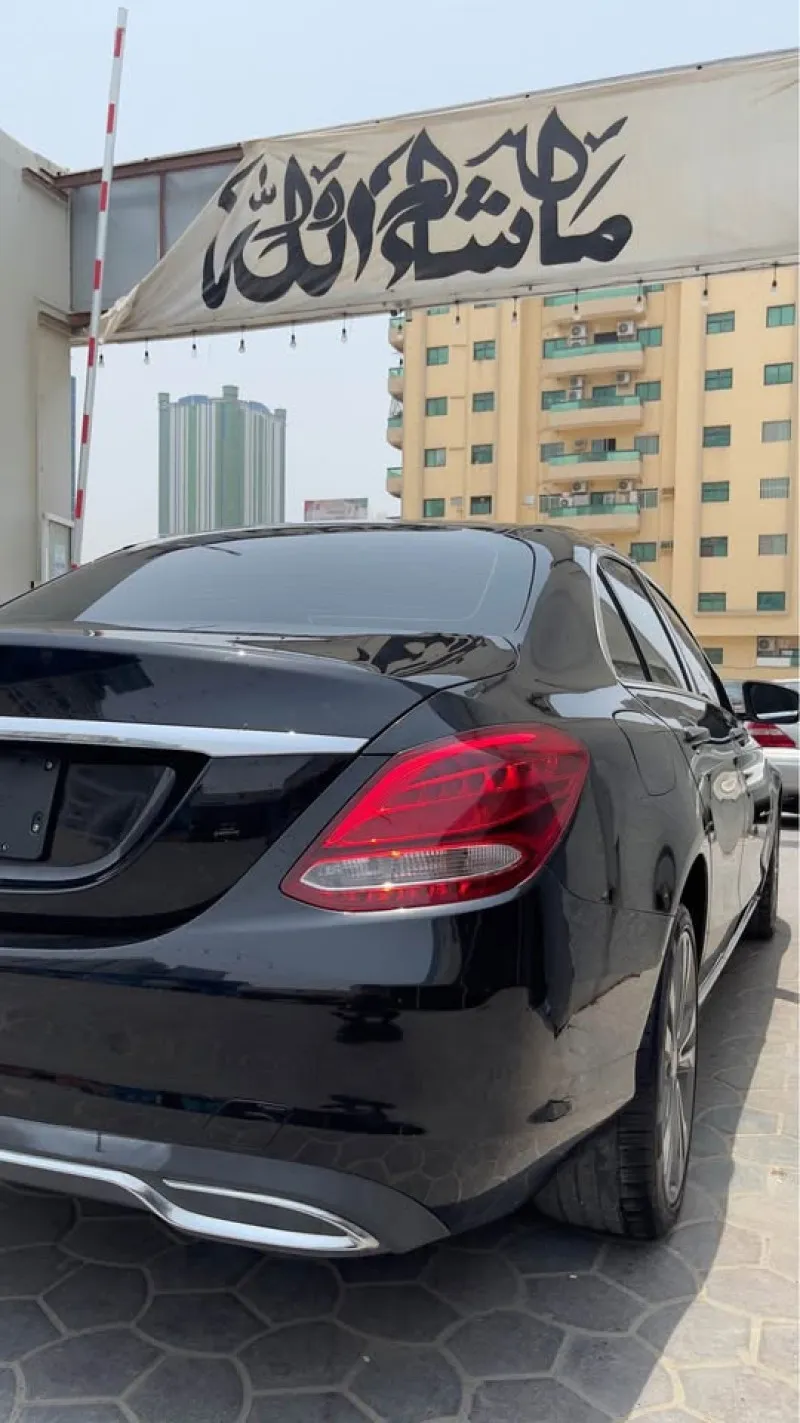 2016 مرسيدس-بنز آلفئة - C in Dubai