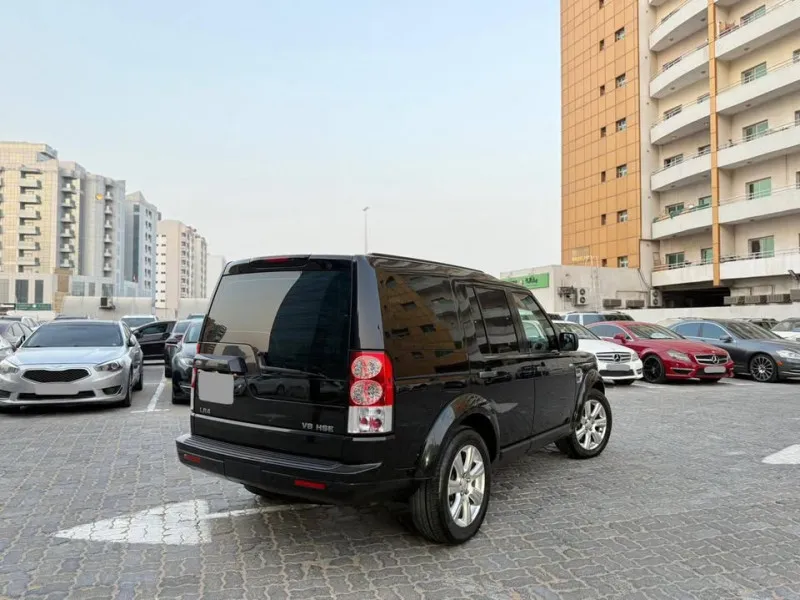 2014 Land Rover Discovery in Dubai