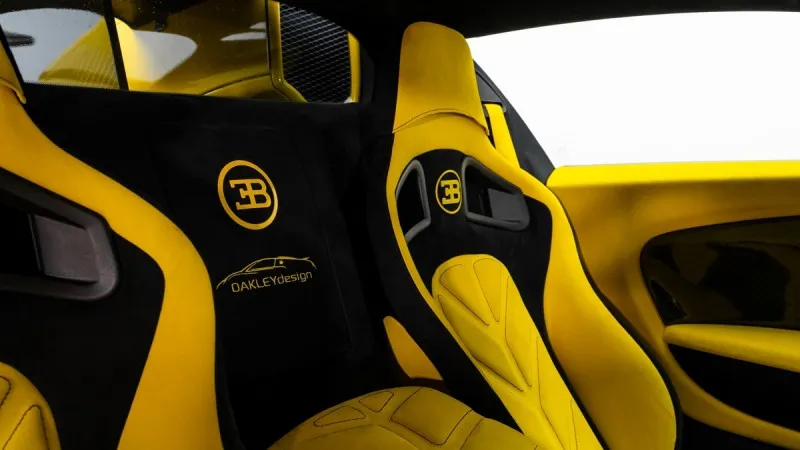 2008 Bugatti Veyron in Dubai