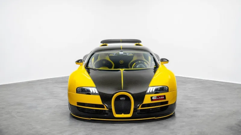 2008 Bugatti Veyron in Dubai