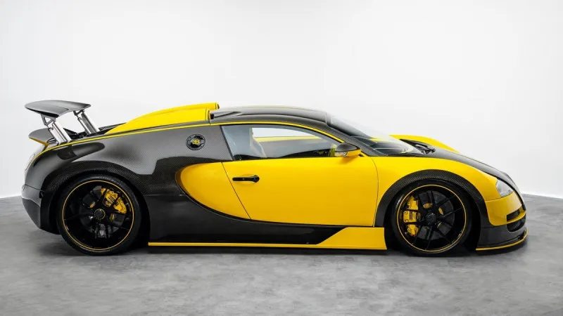 2008 Bugatti Veyron in Dubai