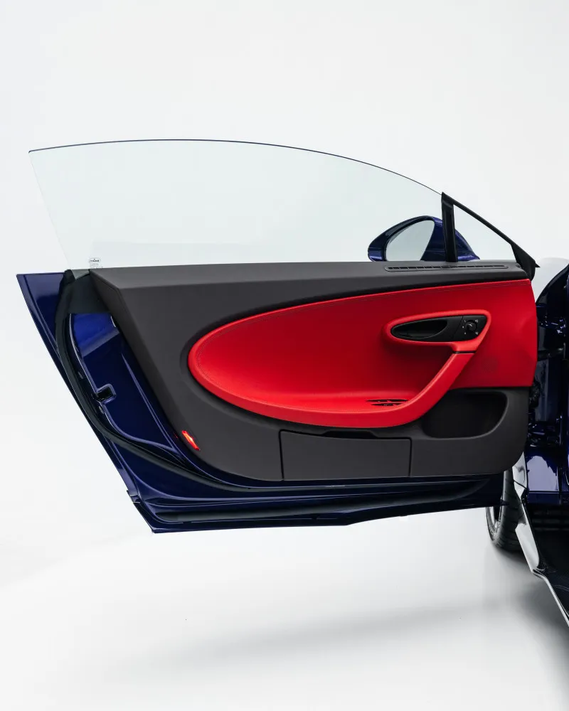 2023 Bugatti Super Sport in Dubai