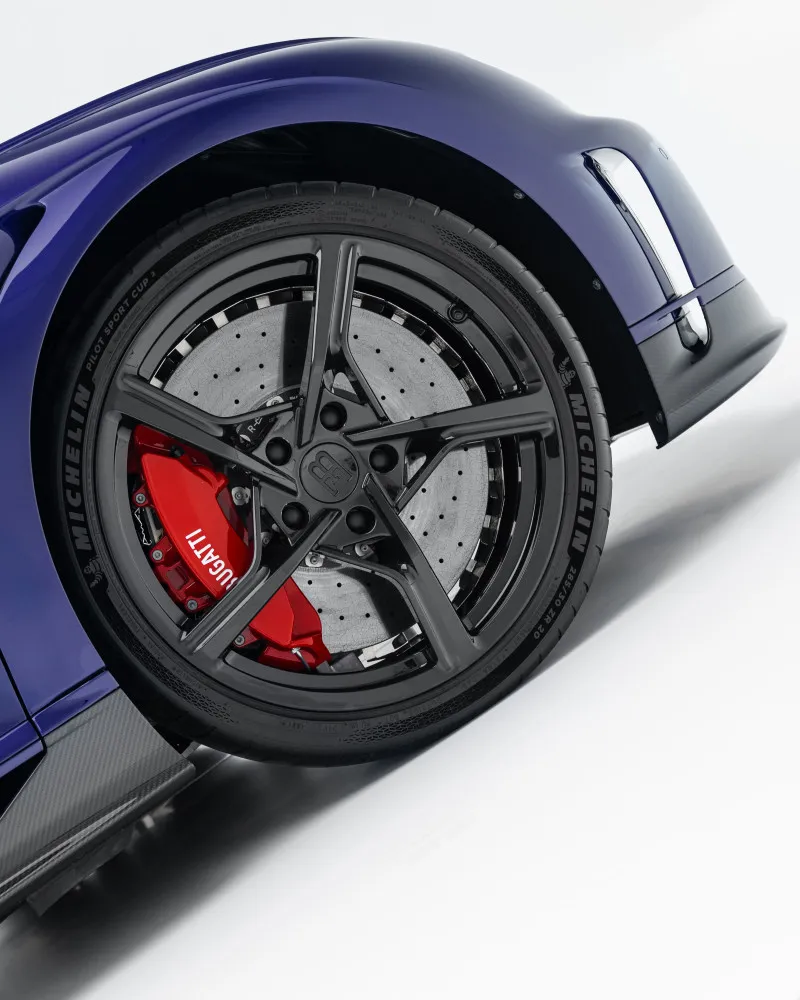 2023 Bugatti Super Sport in Dubai
