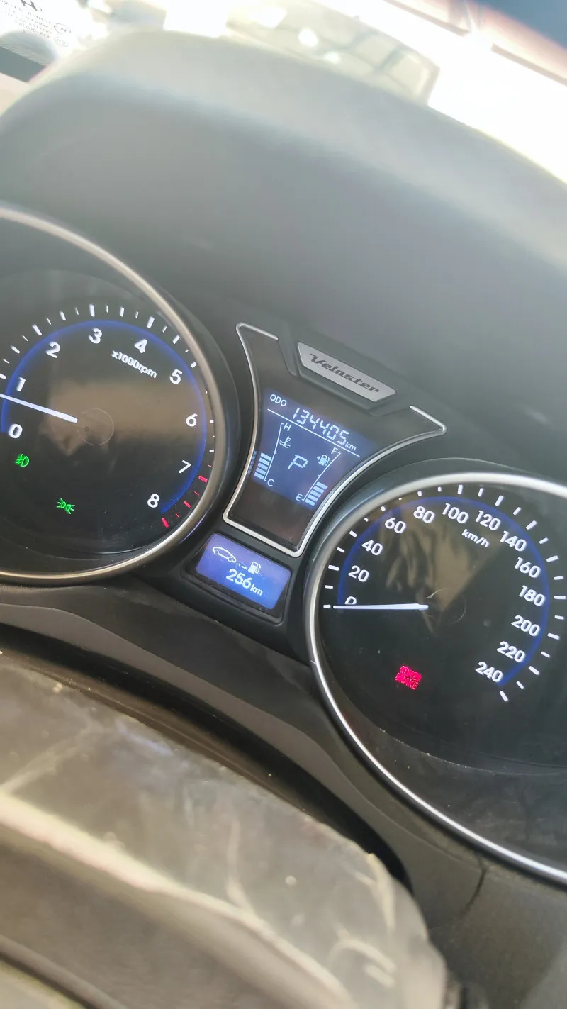2013 هيونداي فوليستر in Dubai