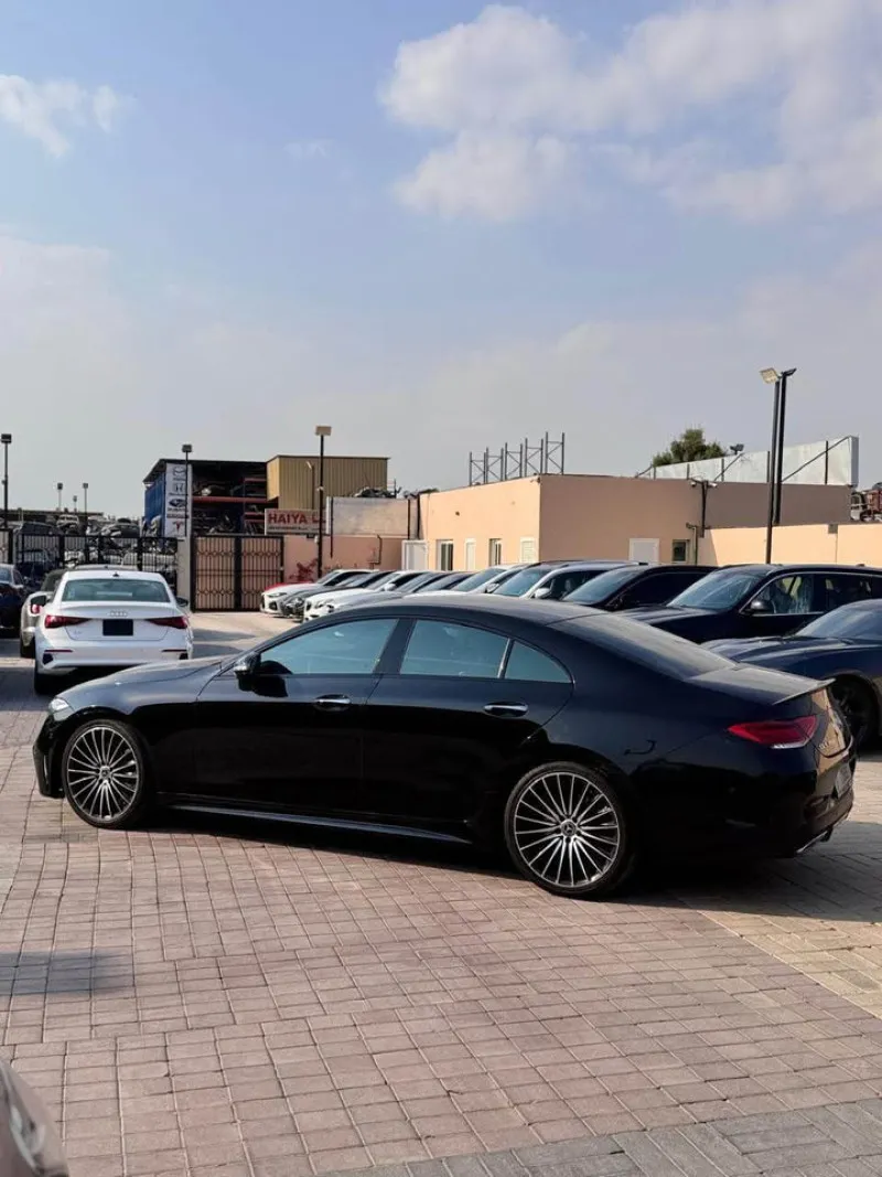 2023 مرسيدس-بنز سي ال اس in Dubai