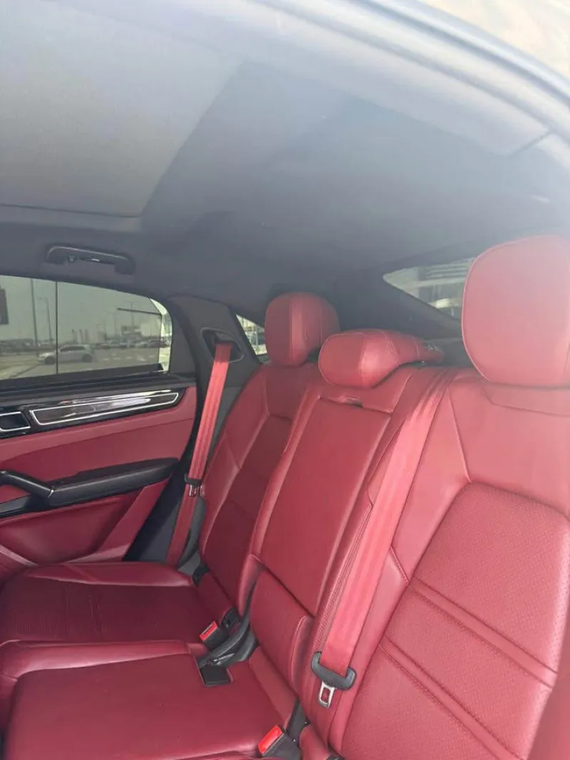 2022 Porsche Cayenne Coupe in Dubai