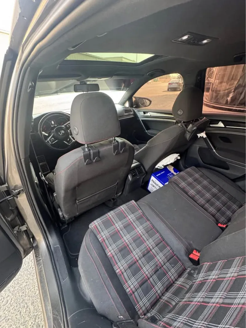 2015 Volkswagen Golf in Dubai