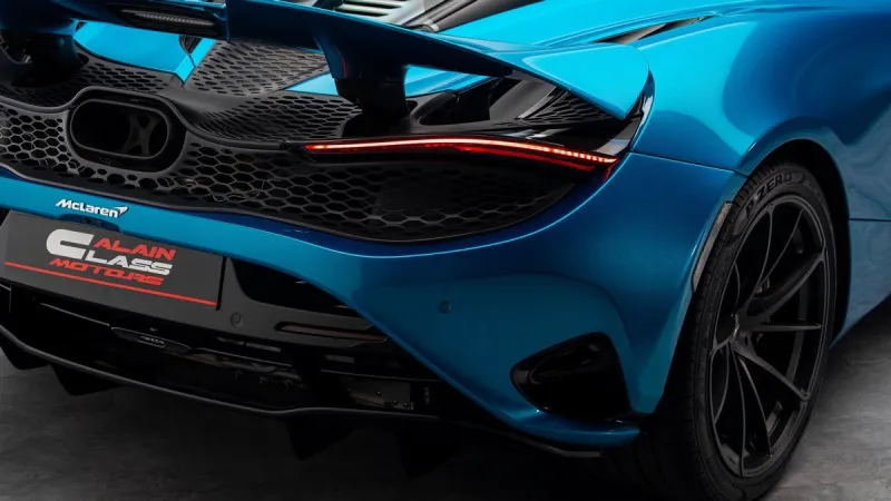 2024 McLaren 750S in Dubai