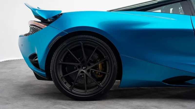 2024 McLaren 750S in Dubai