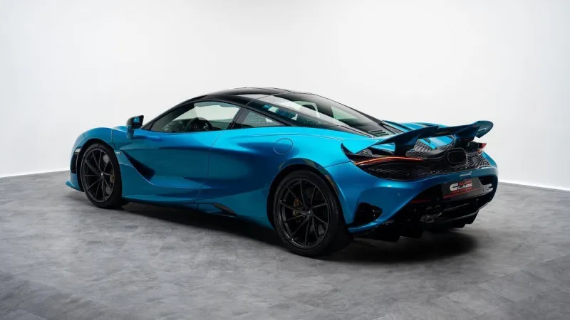 2024 McLaren 750S in Dubai