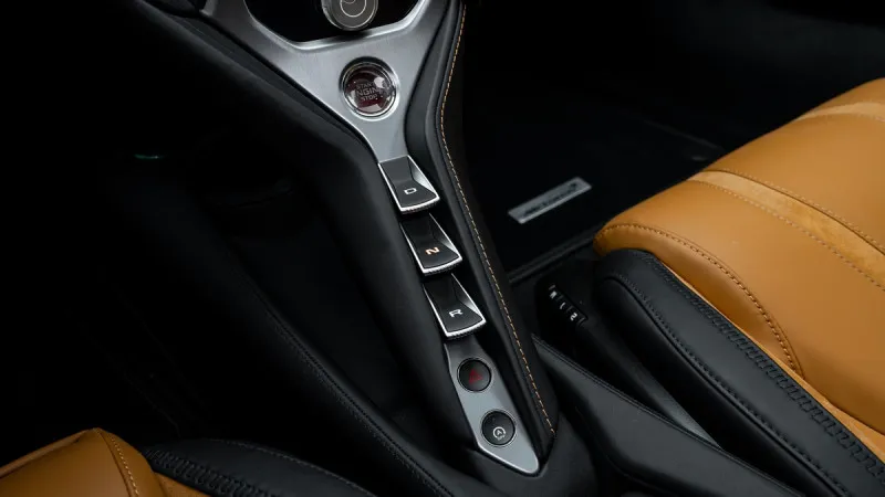 2024 McLaren 750S in Dubai