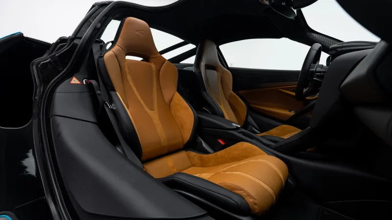 2024 McLaren 750S in Dubai