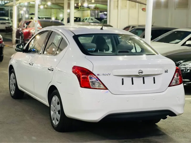 2021 Nissan Sunny in Dubai