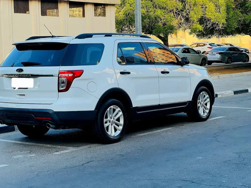 2015 Ford Explorer in Dubai