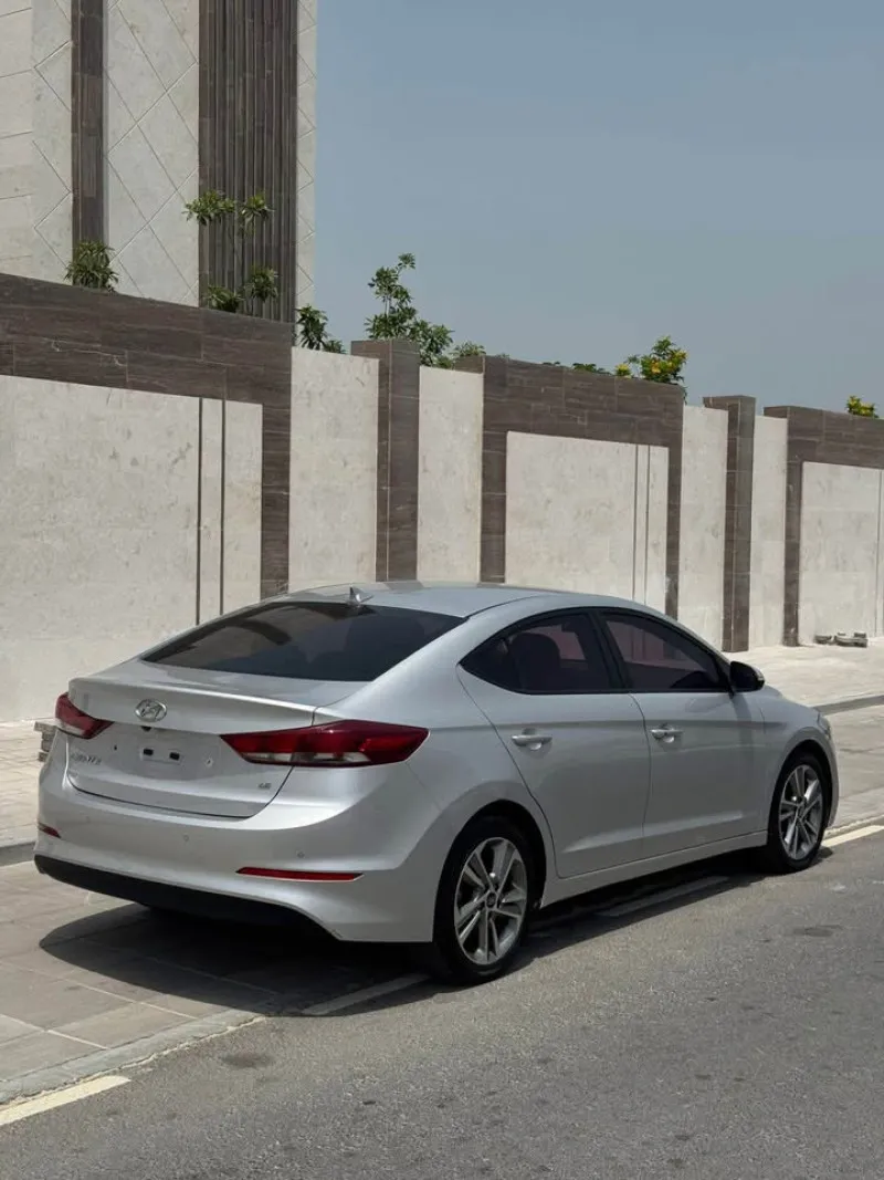 2018 Hyundai Elentra in Dubai