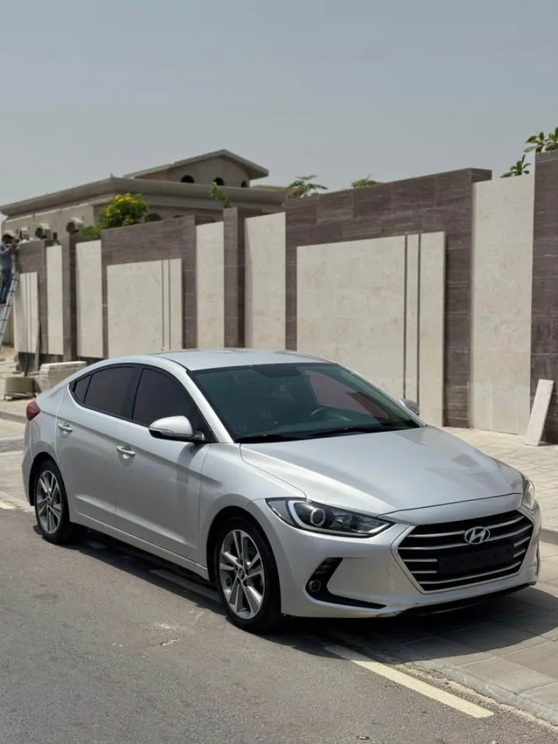 2018 Hyundai Elentra in Dubai