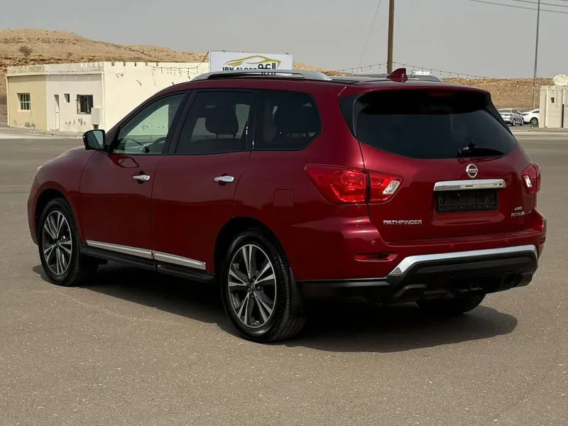 2019 Nissan Pathfinder in Dubai