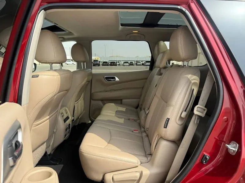 2019 Nissan Pathfinder in Dubai
