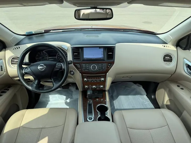 2019 Nissan Pathfinder in Dubai
