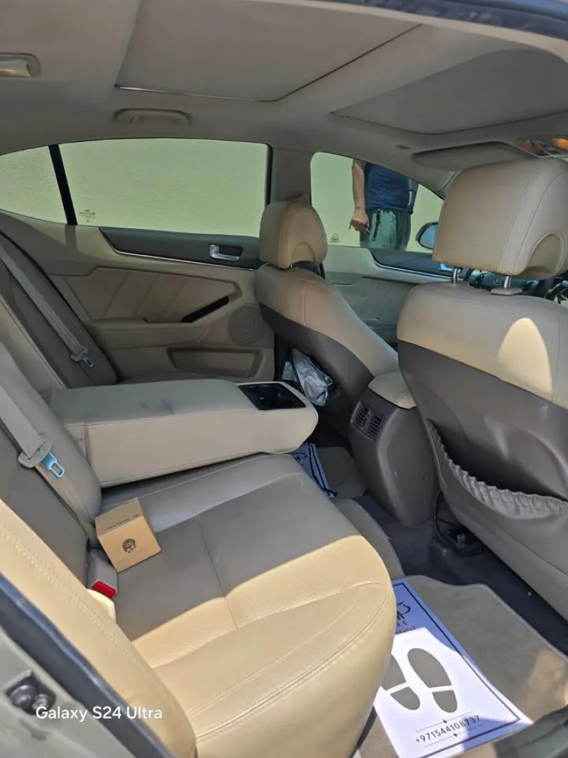 2012 Kia Cadenza in Dubai