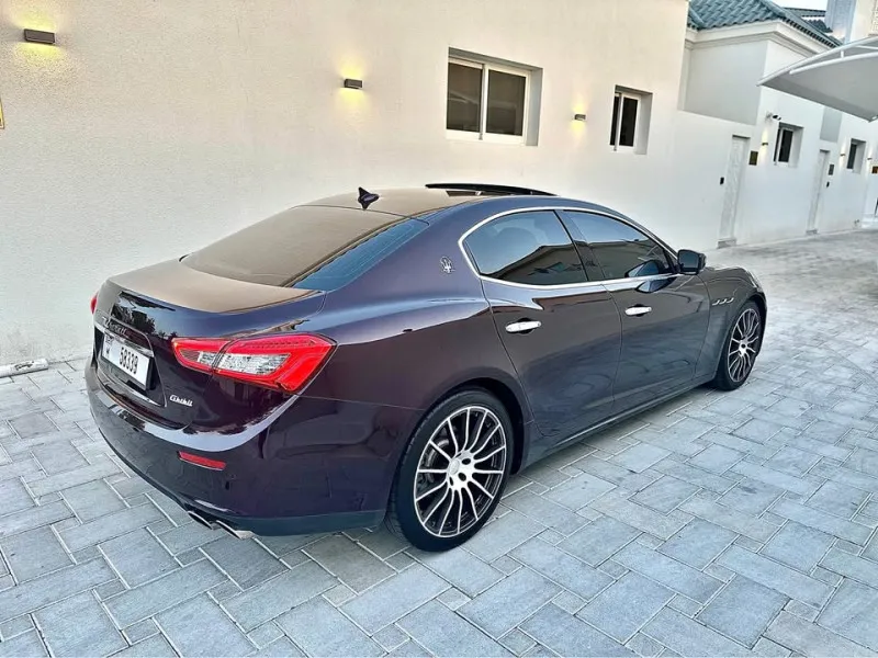 2014 مازيراتي جيبلي ١ in Dubai