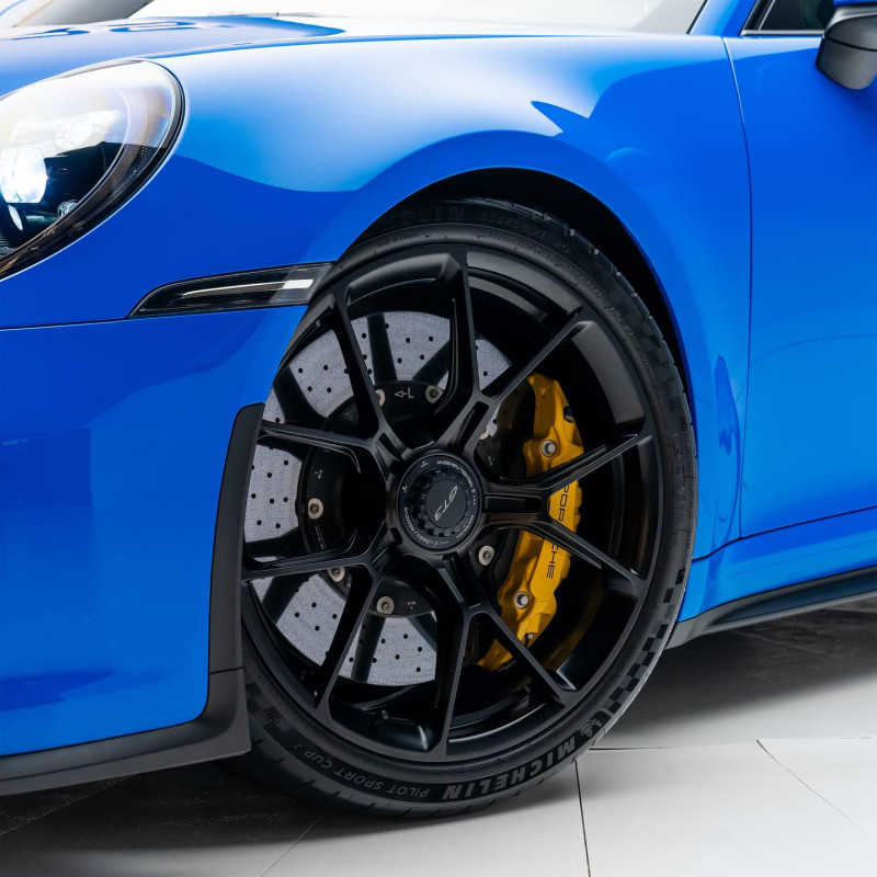 2022 Porsche 911 Carrera in dubai