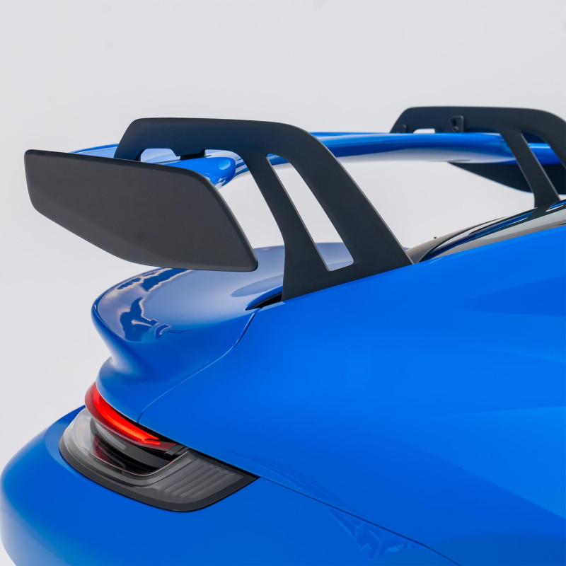 2022 Porsche 911 Carrera in dubai