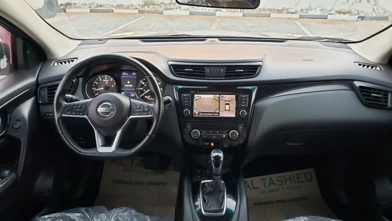 2019 نيسان روج in Dubai