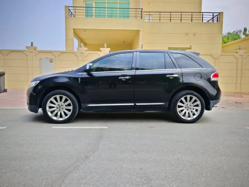 2013 Lincoln MKX in Dubai
