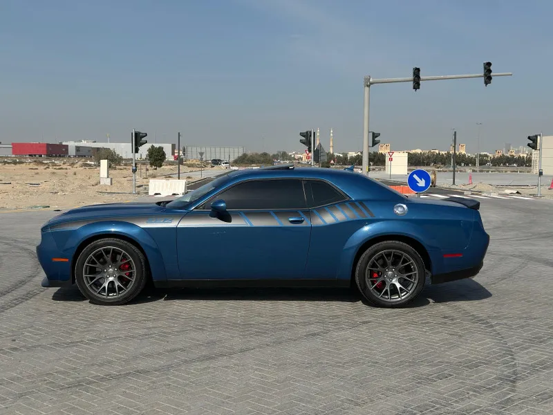 2016 دودج شالنجر in Dubai