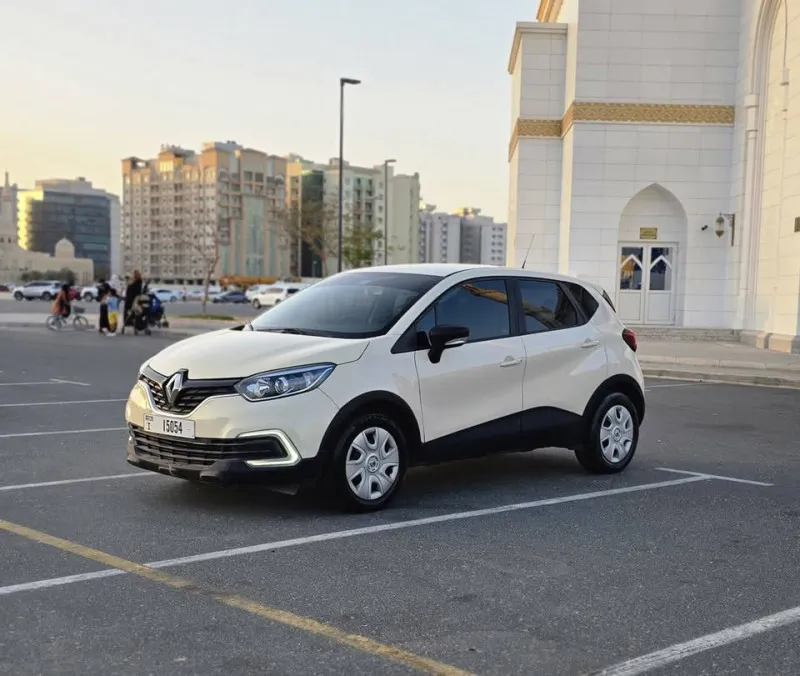 2019 Renault Captur in Dubai