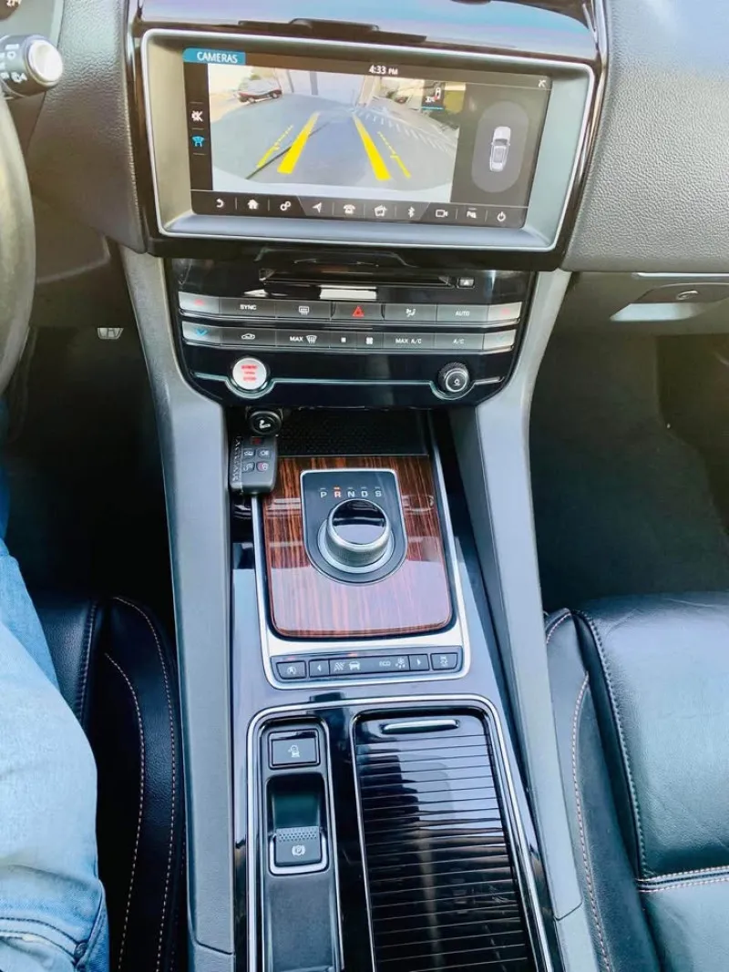 2017 Jaguar F-Pace in Dubai